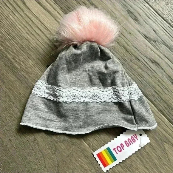 Hand crafted grey fall  cotton hat with flowers and fuzzy pink pom pom - Picture 7 of 7